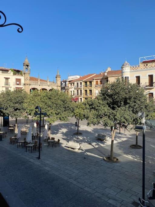 Lovely 2 Bedrooms Apartment Main Square Plasencia Ngoại thất bức ảnh