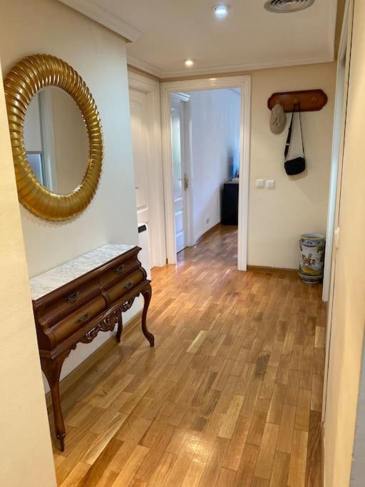 Lovely 2 Bedrooms Apartment Main Square Plasencia Ngoại thất bức ảnh